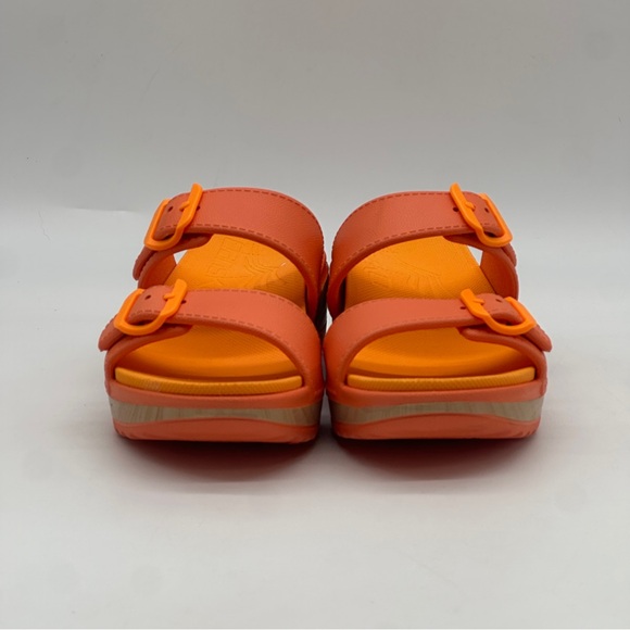 Dansko Kandi Sandals. Size 8 - Picture 2 of 12